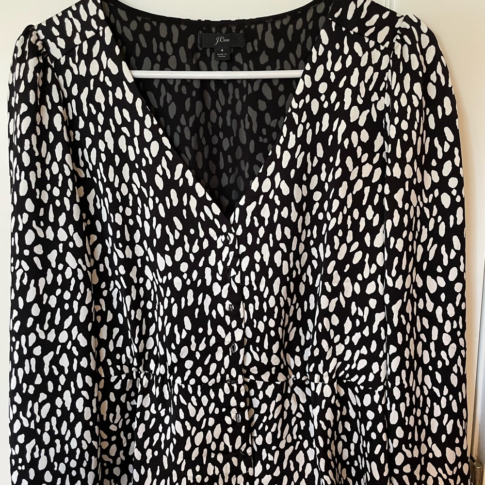 J Crew black and ivory print silk top, sz 4